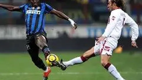 海南省青少年足球锦标赛分组激烈对决